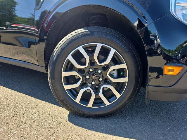 Certified 2024 Ford Maverick Lariat AWD/4WD image 11