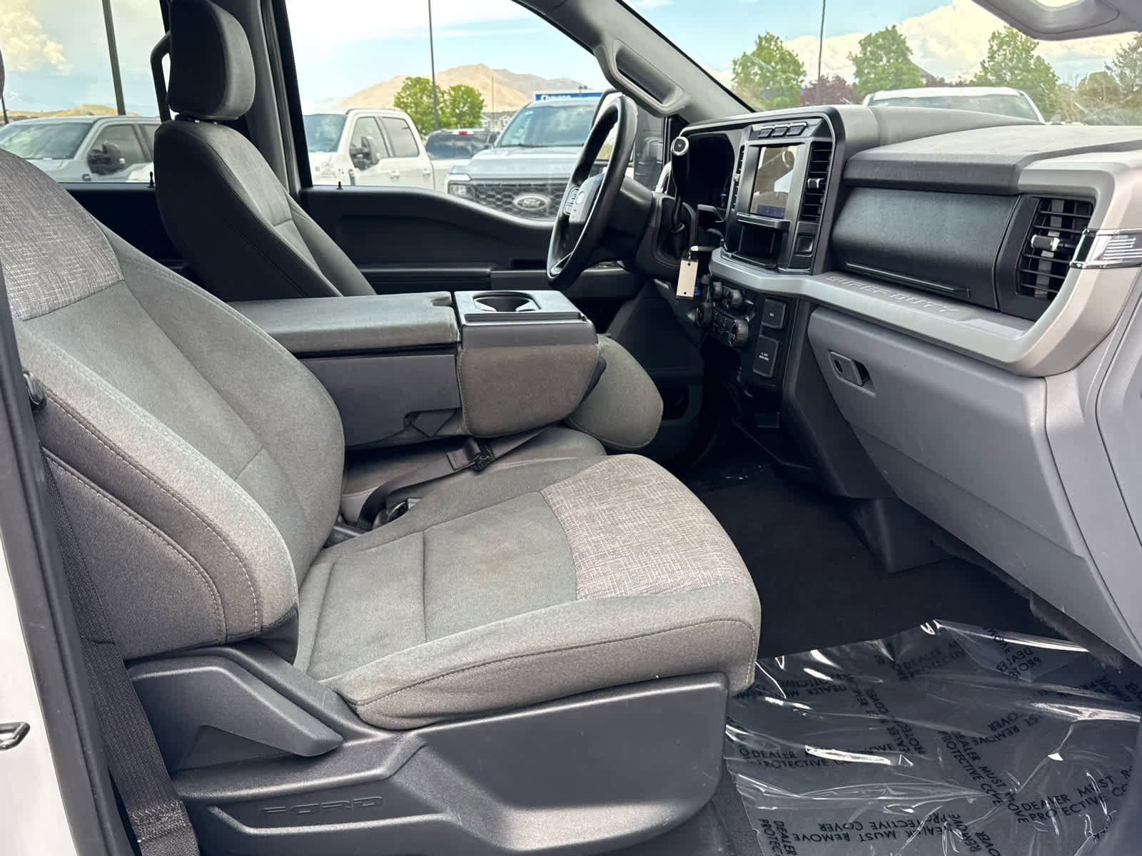 Certified 2024 Ford F250 XLT AWD/4WD image 17