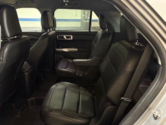 Certified 2023 Ford Explorer XLT w/ Equipment Group 202A AWD/4WD image 26