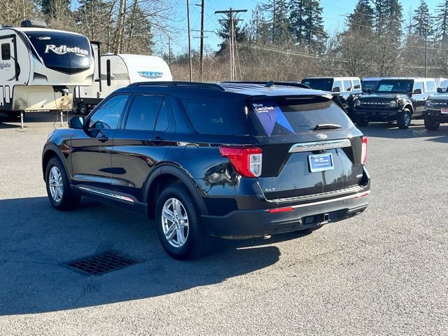 Certified 2022 Ford Explorer XLT w/ Class IV Trailer Tow Package image 3