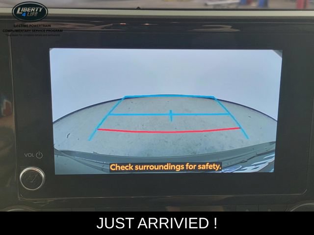 Used 2025 Toyota Highlander XLE AWD/4WD image 33