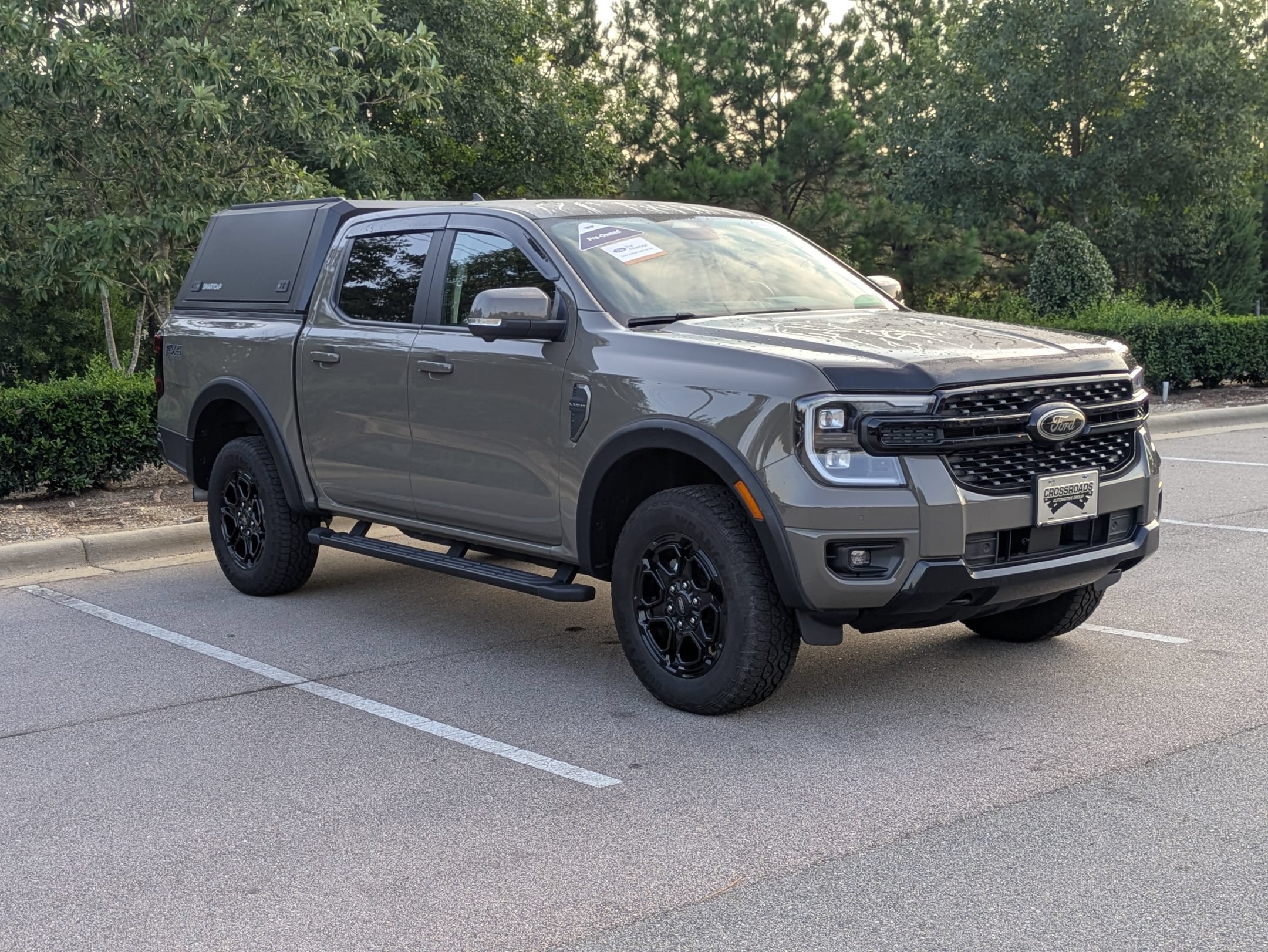 Certified 2025 Ford Ranger Lariat w/ FX4 Off-Road Package AWD/4WD image 1