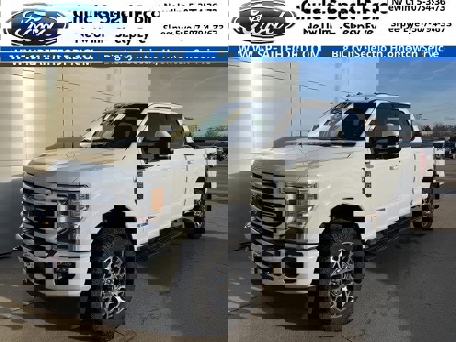 Certified 2022 Ford F350 Lariat w/ Lariat Ultimate Package image 4