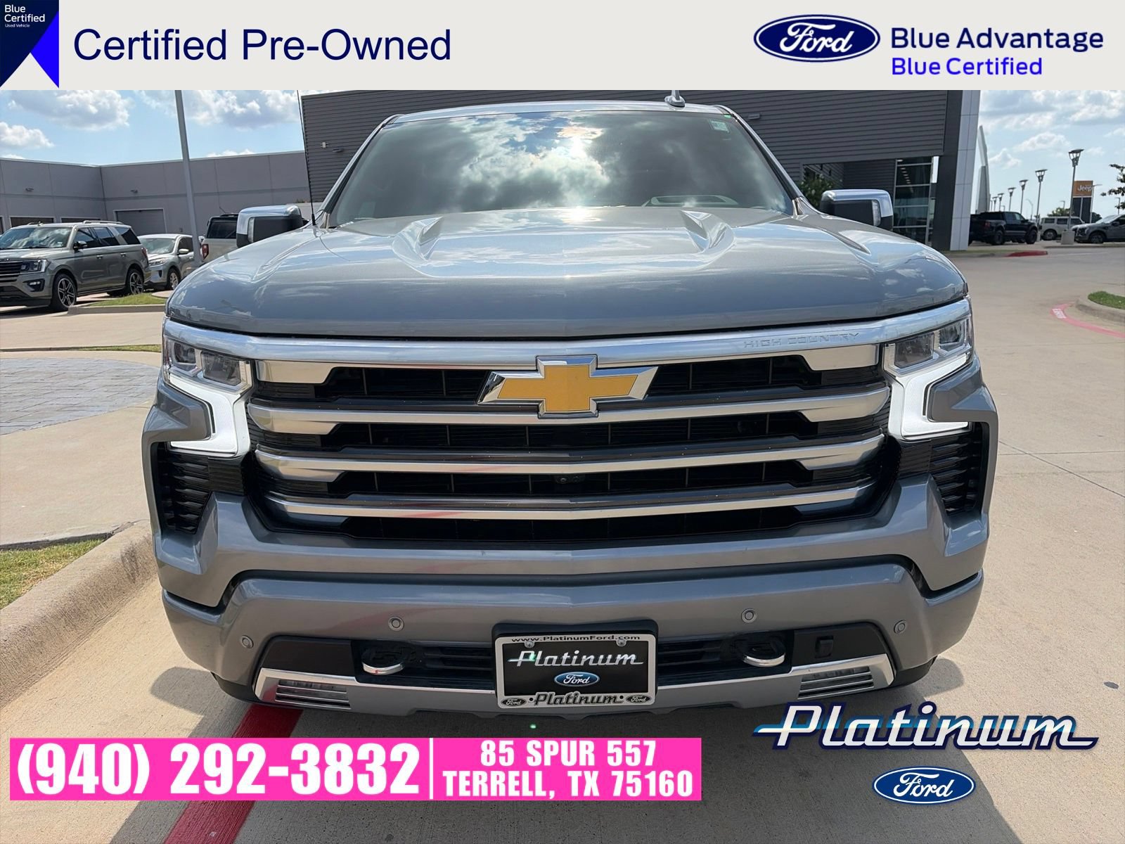 Used 2024 Chevrolet Silverado 1500 High Country w/ High Country Premium Package AWD/4WD image 2