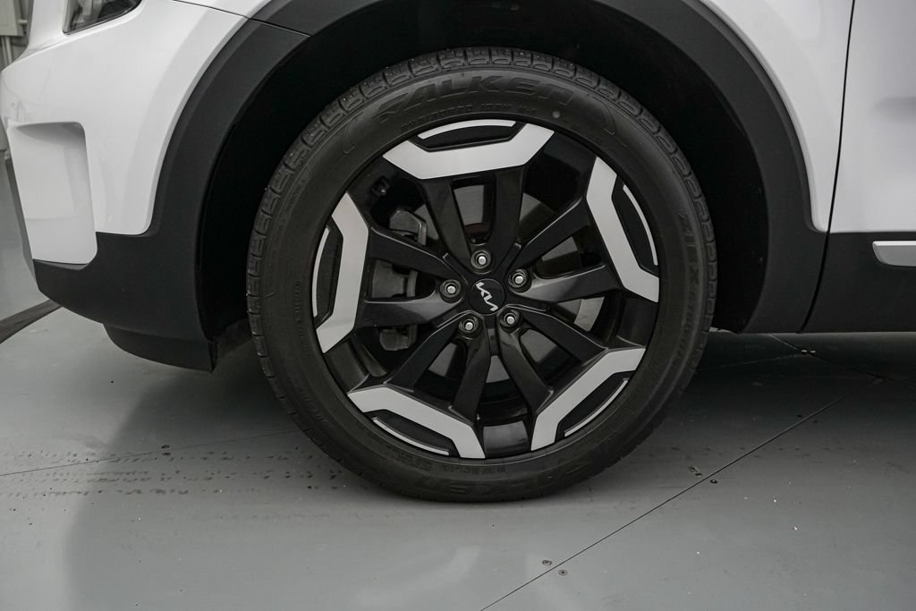 Used 2023 Kia Telluride S w/ S Sunroof Package AWD/4WD image 10