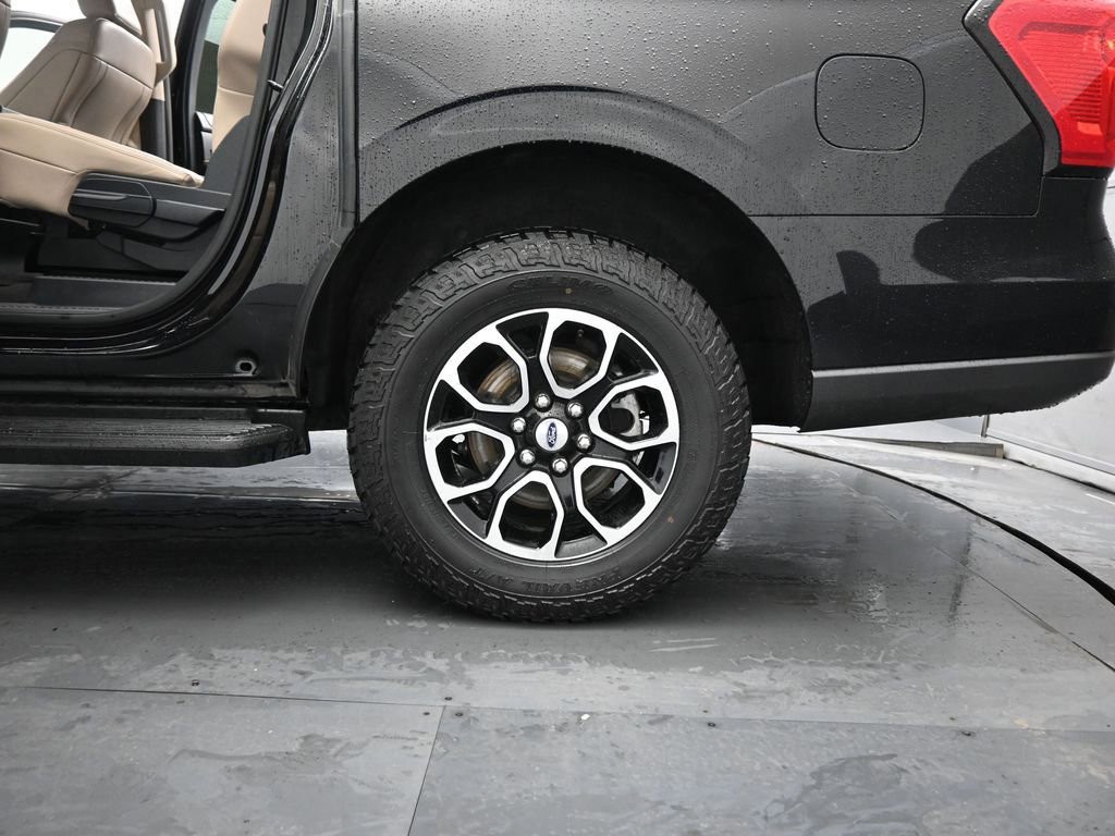 Certified 2024 Ford Expedition Max XLT image 51