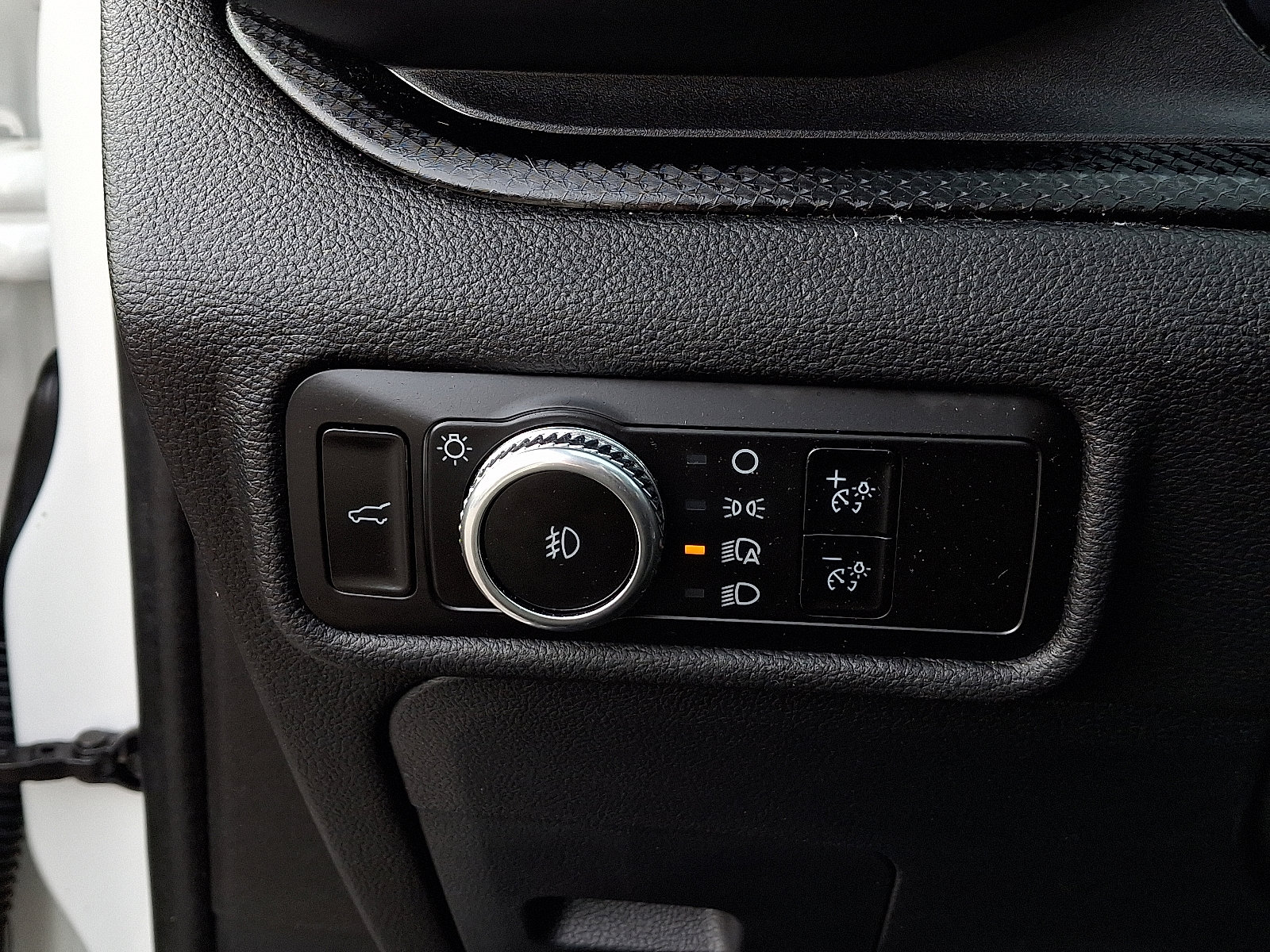 Certified 2023 Ford Explorer ST w/ Equipment Group 401A image 29