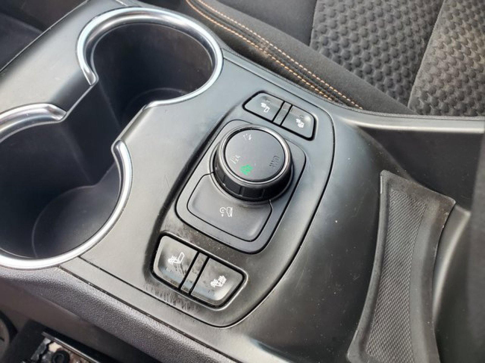 Used 2019 GMC Terrain SLE w/ Driver Convenience Package image 27