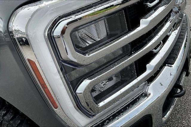 Certified 2024 Ford F250 Lariat w/ Lariat Ultimate Package AWD/4WD image 33
