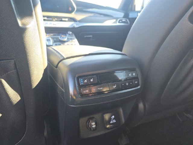 Used 2020 Hyundai Palisade Limited AWD/4WD image 26