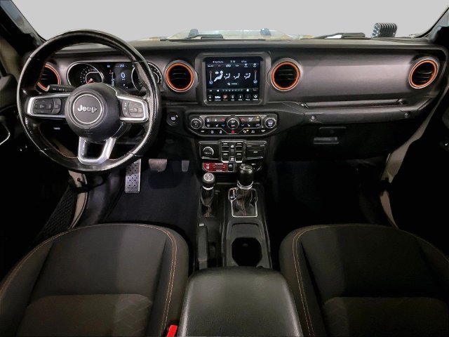 Used 2022 Jeep Gladiator Mojave w/ LED Lighting Group AWD/4WD image 14