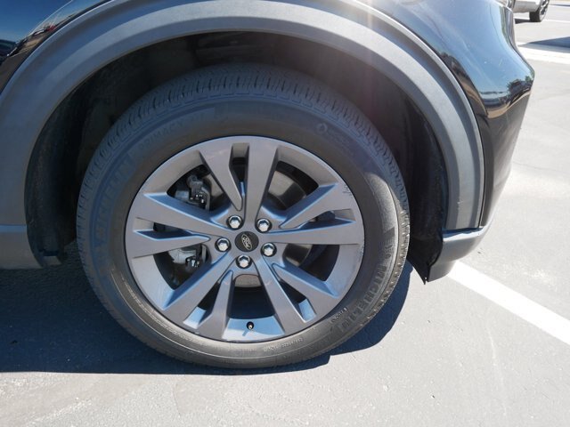 Certified 2022 Ford Explorer XLT w/ Equipment Group 202A AWD/4WD image 6