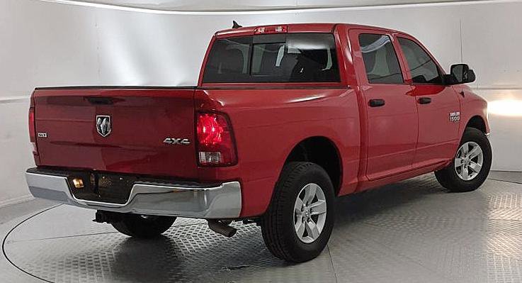 Used 2023 RAM 1500 Classic SLT w/ Trailer & Traction Group image 4