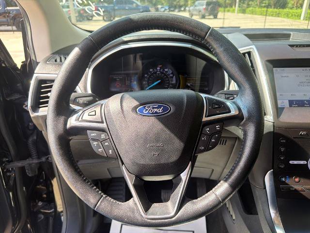 Certified 2020 Ford Edge Titanium w/ Equipment Group 301A FWD image 18