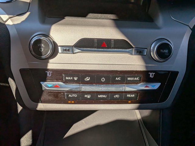 Certified 2020 Ford Explorer XLT image 24