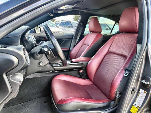 Used 2022 Lexus IS 300 w/ Premium Package RWD image 11