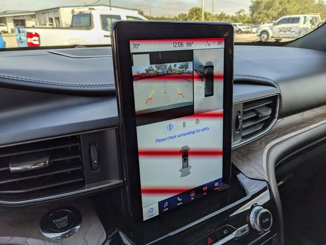 Certified 2023 Ford Explorer Platinum w/ Technology Package image 29