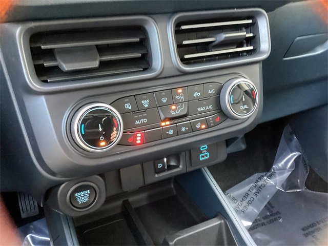 Certified 2024 Ford Maverick Lariat w/ Black Appearance Package image 25