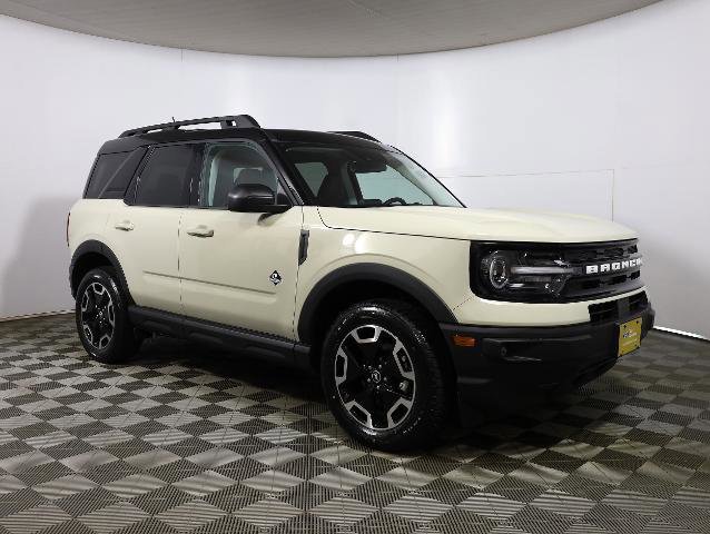 Certified 2024 Ford Bronco Sport Outer Banks w/ Tech Package AWD/4WD image 6