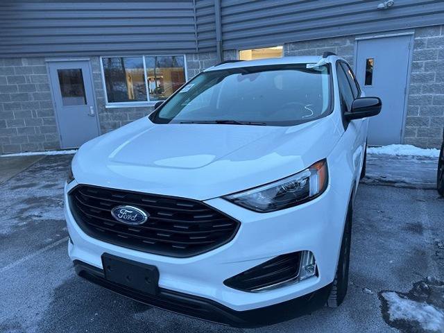 Certified 2023 Ford Edge SEL w/ Sport Appearance Package image 3