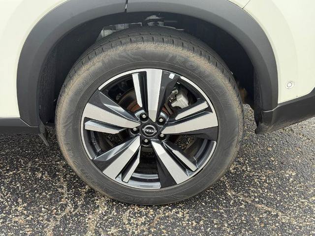 Used 2023 Nissan Rogue SL w/ SL Premium Package AWD/4WD image 39