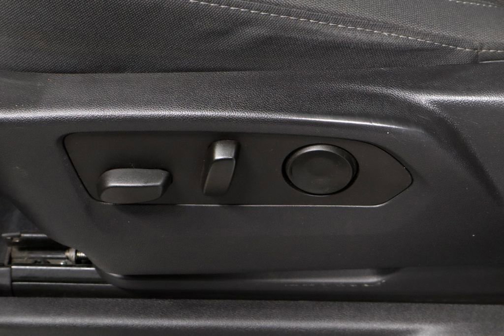 Used 2023 Chevrolet Silverado 1500 RST image 23