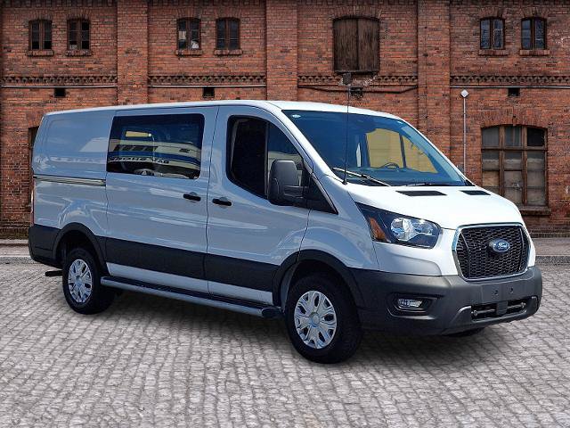 Certified 2025 Ford Transit 250 Low Roof w/ Exterior Upgrade Package RWD image 3