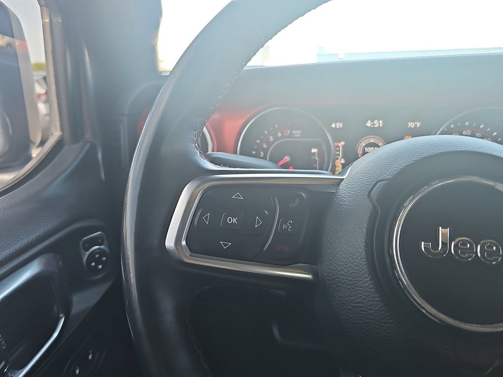 Used 2018 Jeep Wrangler Unlimited Rubicon AWD/4WD image 16