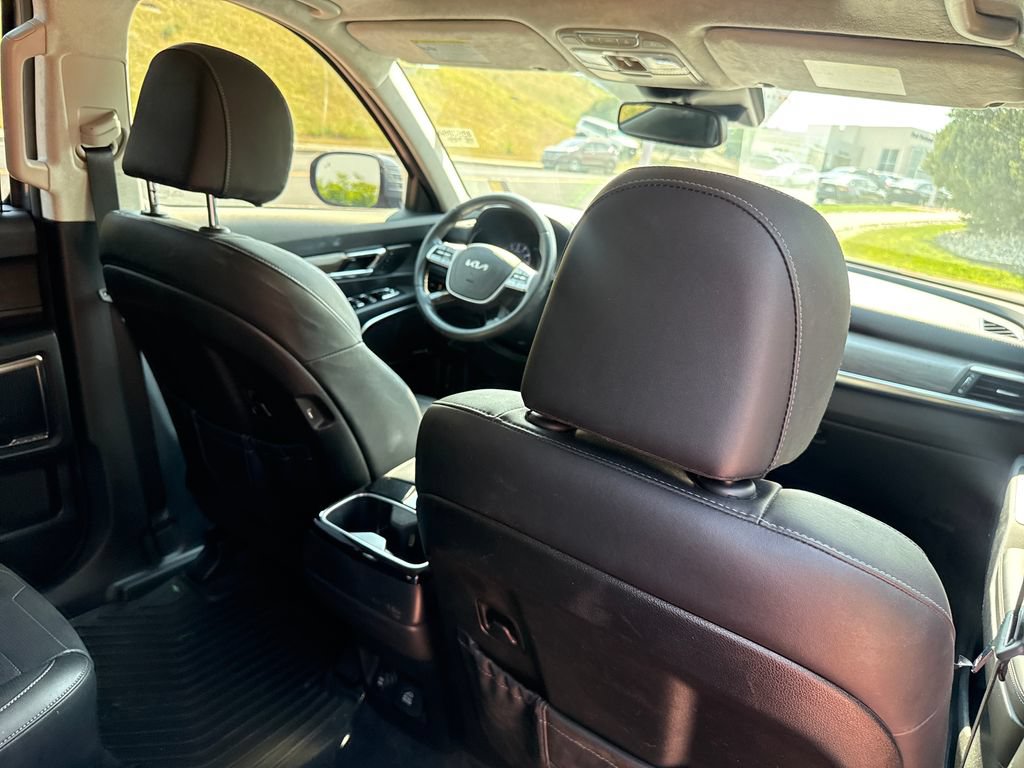Used 2022 Kia Telluride SX w/ SX Prestige Package AWD/4WD image 31