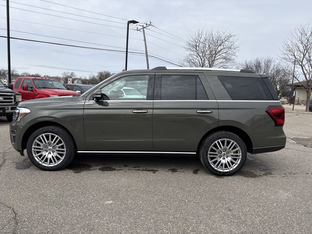 Certified 2024 Ford Expedition Limited image 13