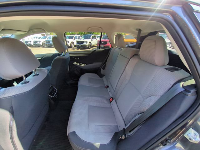 Used 2023 Subaru Outback Premium AWD/4WD image 28