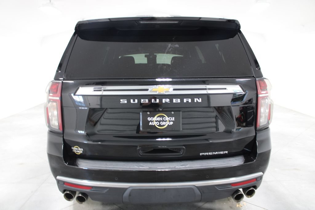 Used 2022 Chevrolet Suburban Premier RWD image 9
