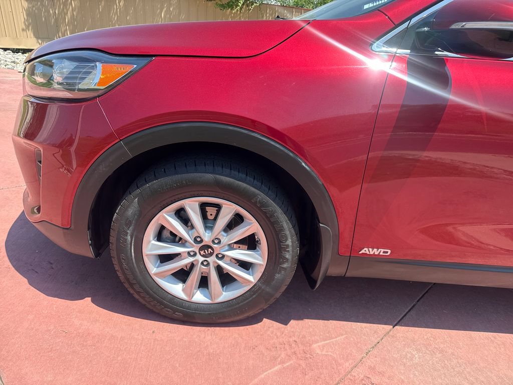 Used 2020 Kia Sorento LX w/ LX I4 Convenience Package AWD/4WD image 37