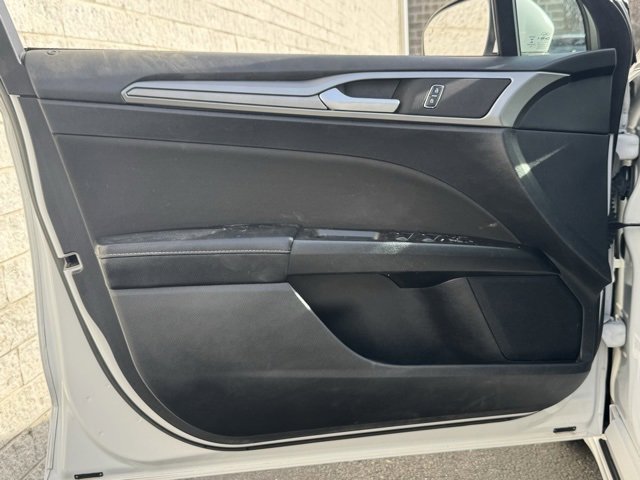 Certified 2020 Ford Fusion SE image 13