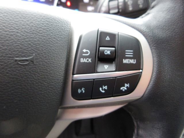 Certified 2022 Ford Explorer XLT w/ Equipment Group 202A image 17