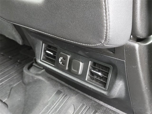 Used 2019 GMC Sierra 1500 Elevation w/ Elevation Value Package image 7