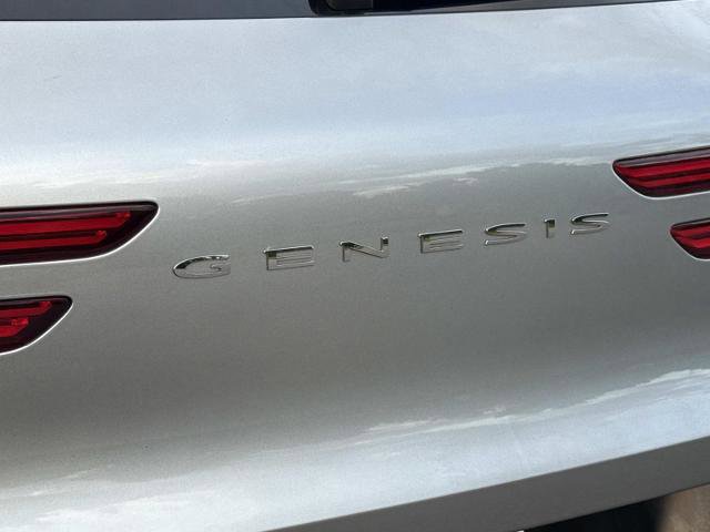 Used 2025 Genesis GV70 2.5T AWD/4WD image 11
