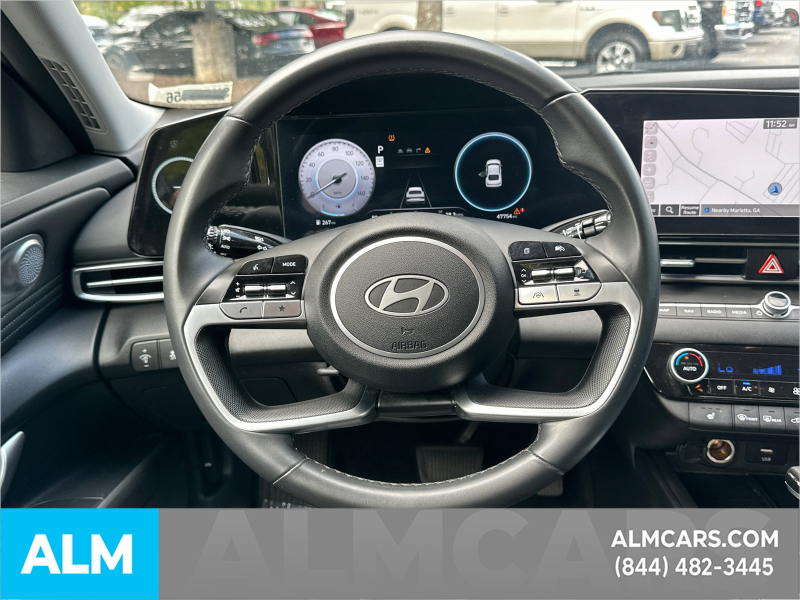 Used 2025 Hyundai Elantra SEL FWD image 27