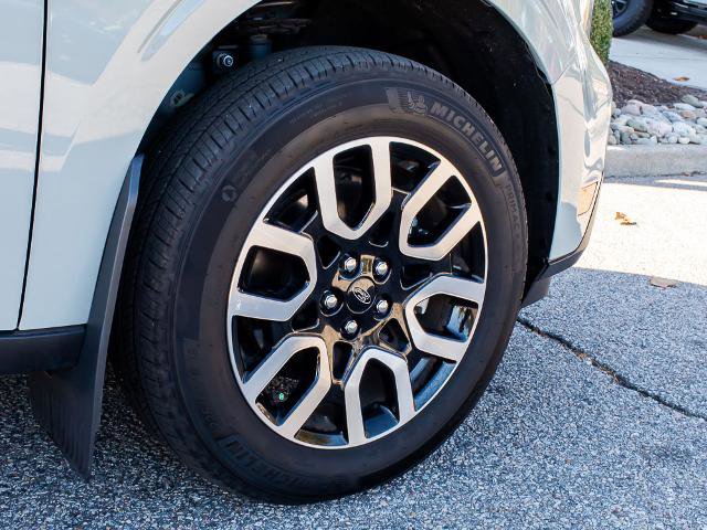 Certified 2024 Ford Maverick Lariat image 8