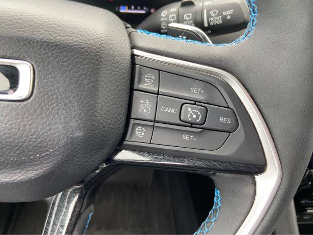 Used 2024 Jeep Grand Cherokee Trailhawk AWD/4WD image 28