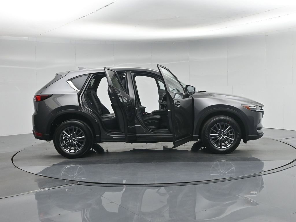 Used 2019 MAZDA CX-5 Touring FWD image 5