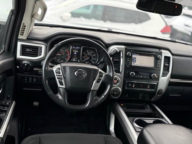Used 2016 Nissan Titan XD image 18
