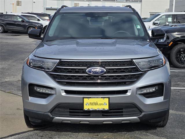 Certified 2023 Ford Explorer XLT w/ Equipment Group 202A RWD image 2