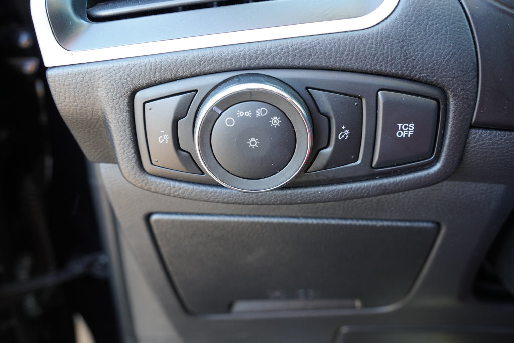 Certified 2024 Ford Edge SEL AWD/4WD image 23
