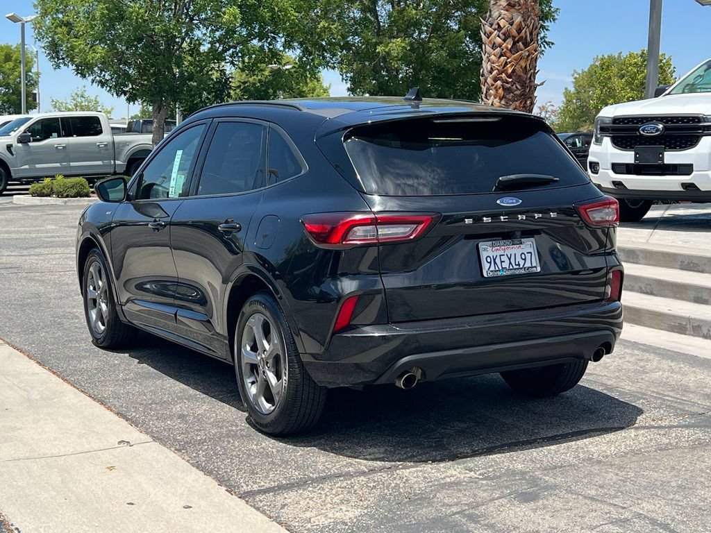 Certified 2024 Ford Escape ST-Line FWD image 4