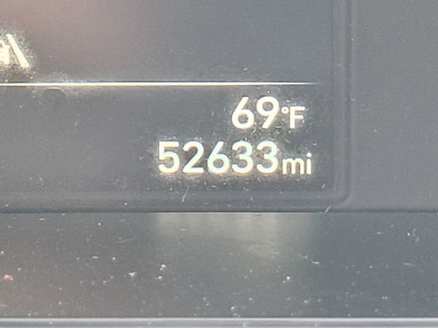 Used 2023 Hyundai Elantra Blue image 30