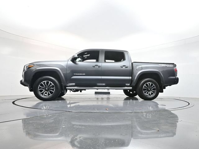 Used 2023 Toyota Tacoma TRD Sport AWD/4WD image 48