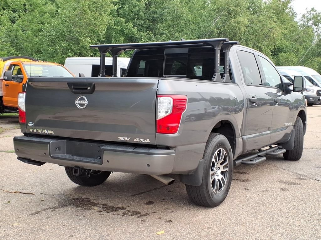 Used 2023 Nissan Titan SV w/ SV Convenience Package AWD/4WD image 4