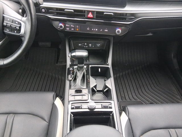 Used 2025 Kia K5 GT-Line AWD/4WD image 11