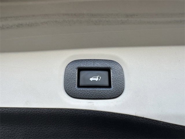 Used 2020 Nissan Rogue SV image 44